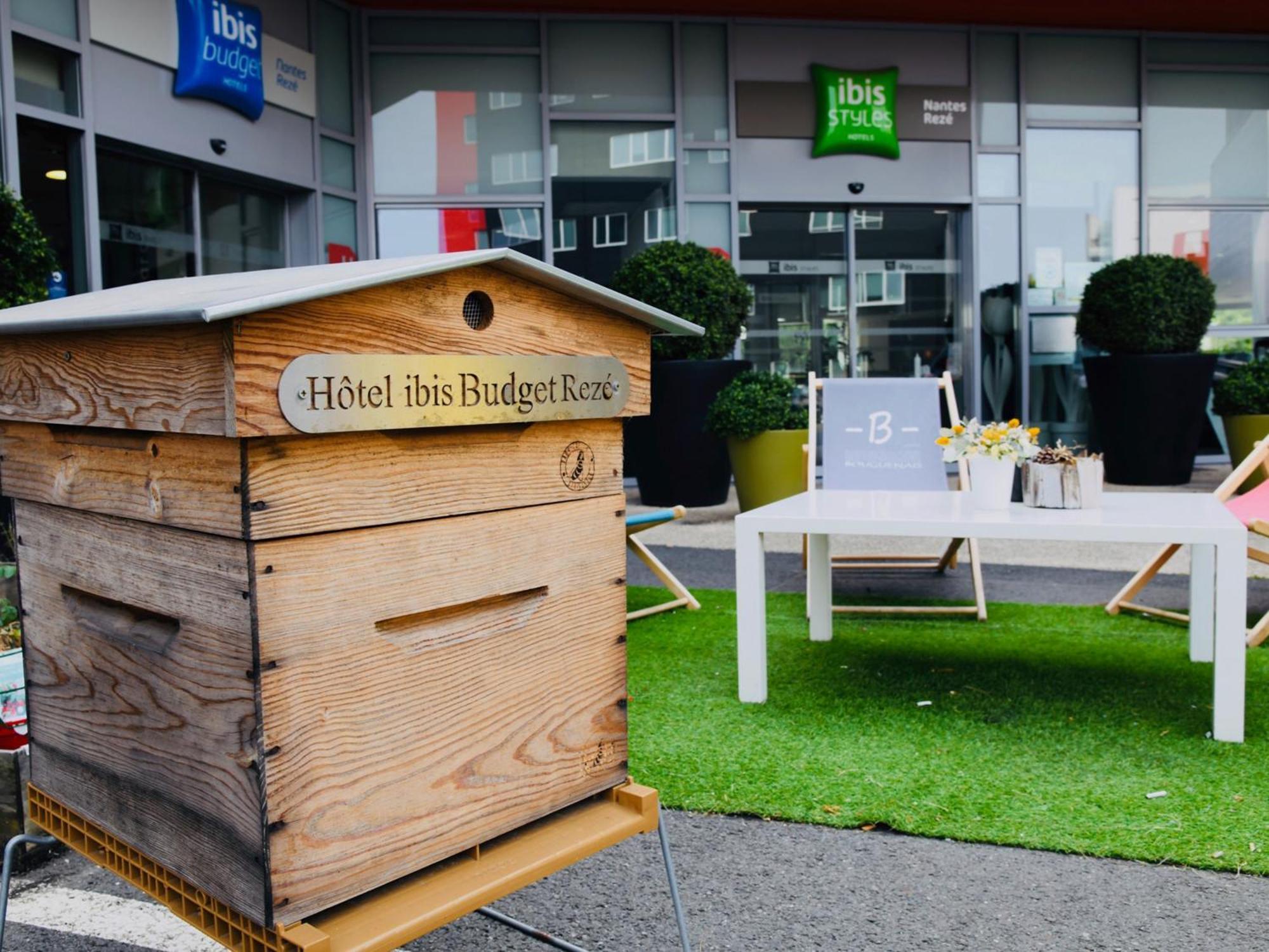 Hotel ibis Styles Nantes Reze Aéroport Exterior foto