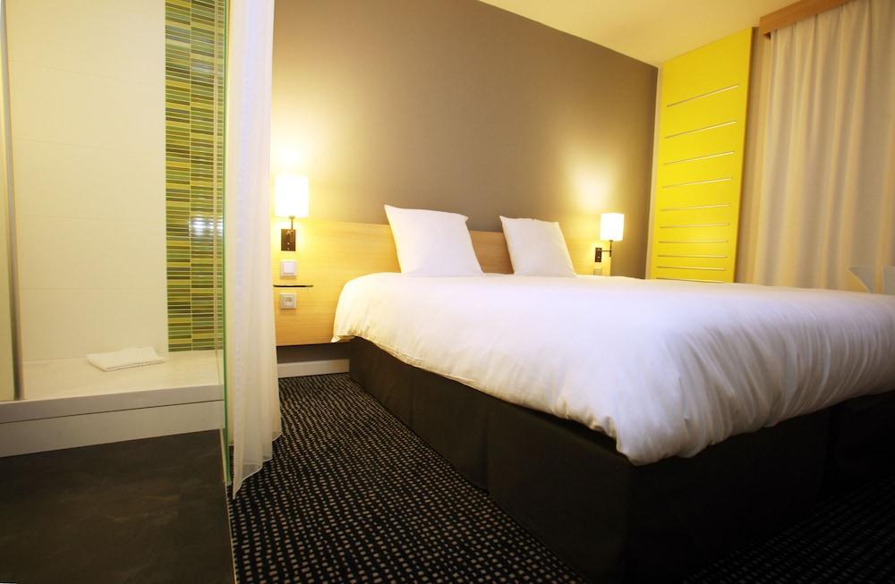 Hotel ibis Styles Nantes Reze Aéroport Exterior foto