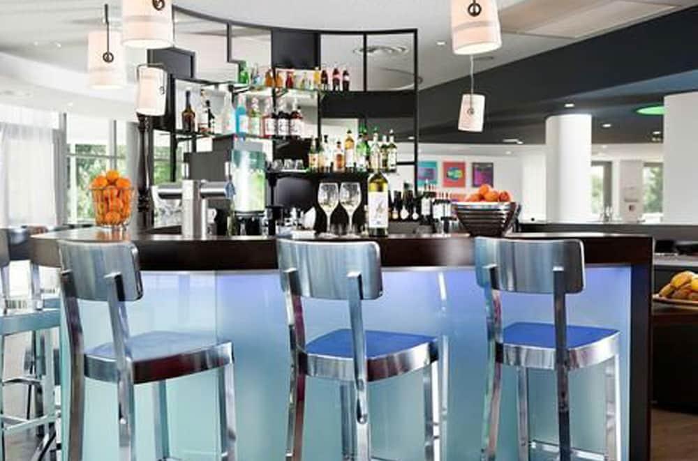 Hotel ibis Styles Nantes Reze Aéroport Exterior foto